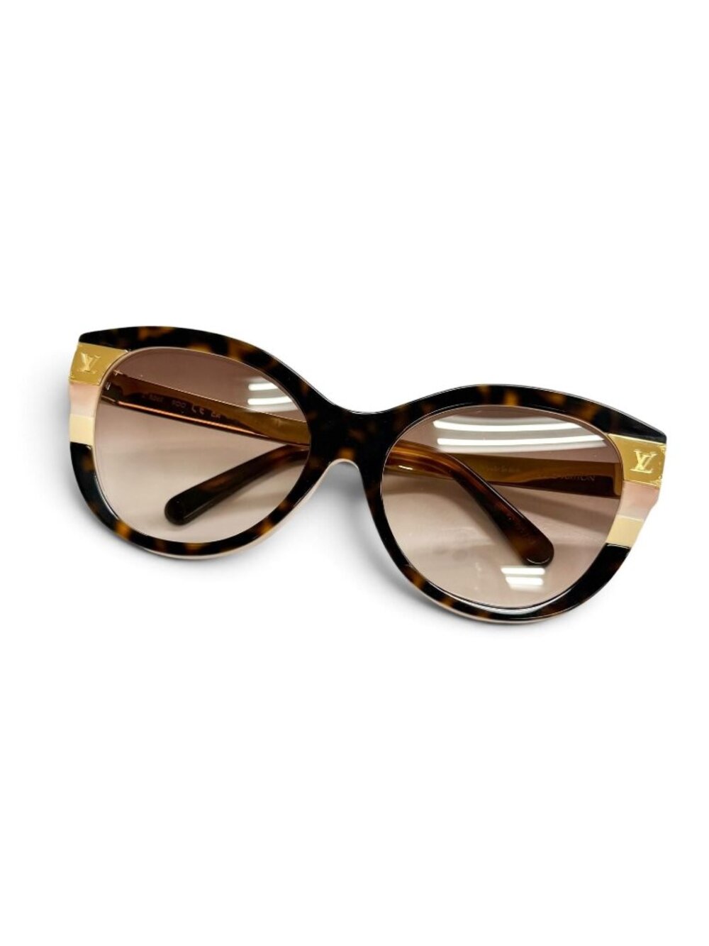 Louis Vuitton LV Petit Spucson Cat Eye Light Tortoise Shell Sunglasses 57 18